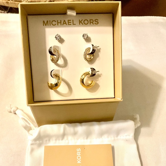 Michael Kors Gold Hoop earring 2 pair hoop Earrings,1 cubic zirconia stud,pave - Picture 4 of 10